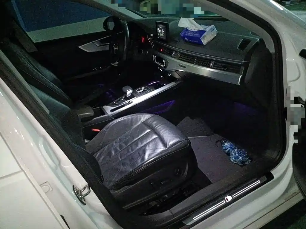 Фото 21 - Audi A4L