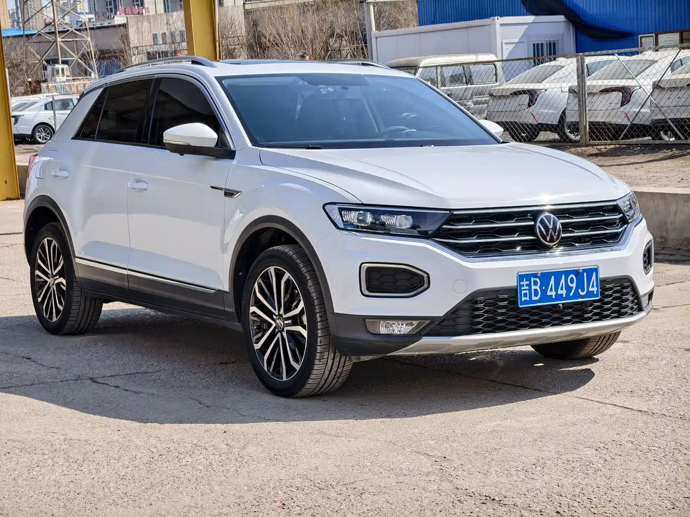Volkswagen T-ROC 2022 280TSI DSG 2WD Comfort PLUS фото 2
