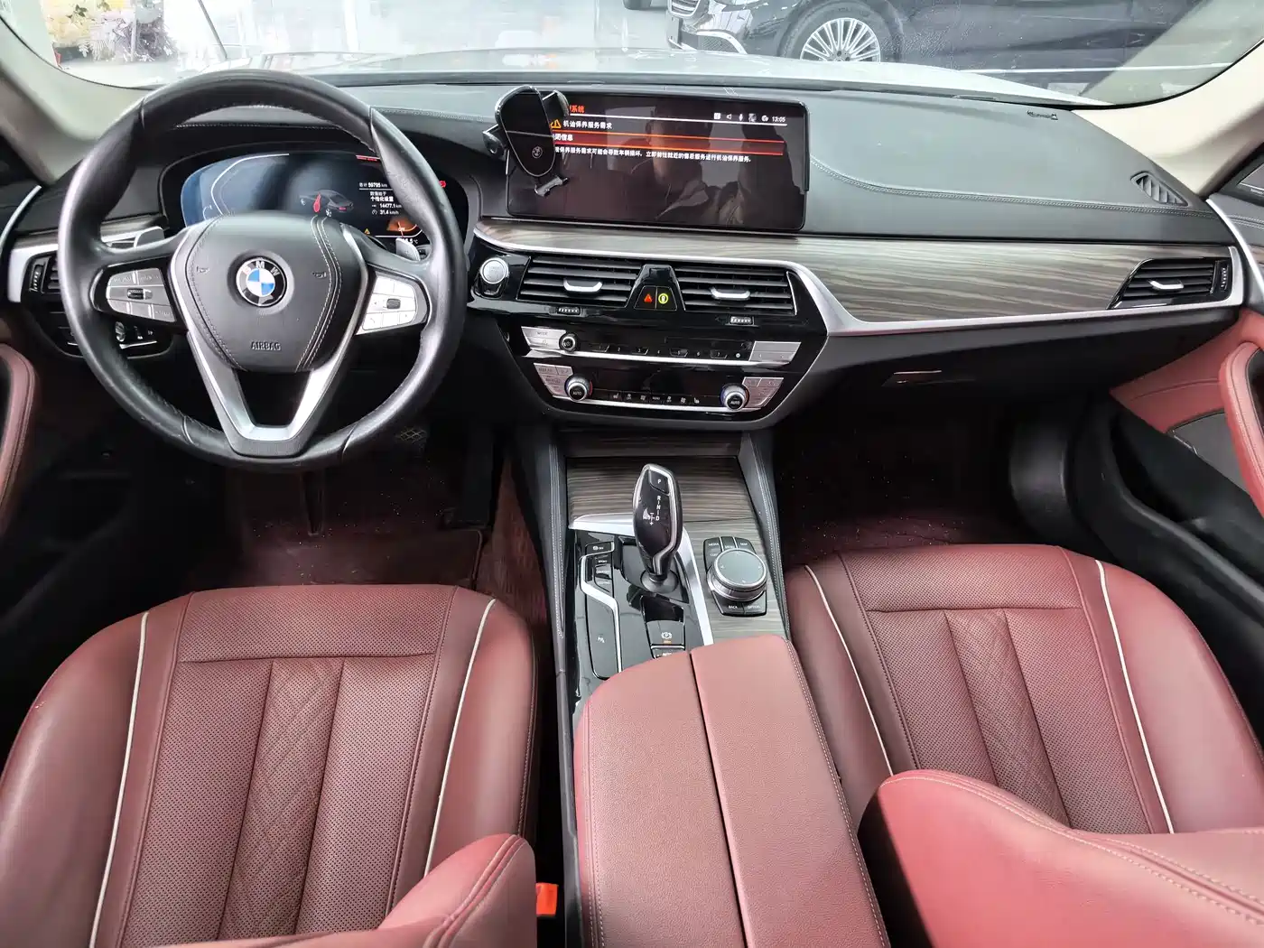 BMW 5 Series 2022 Model Second Facelift 530Li Leading Luxury Package фото 18