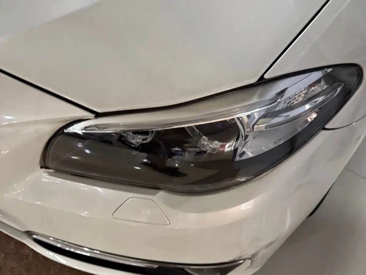 BMW 5 Series 2014 525Li Luxury Design Package фото 5