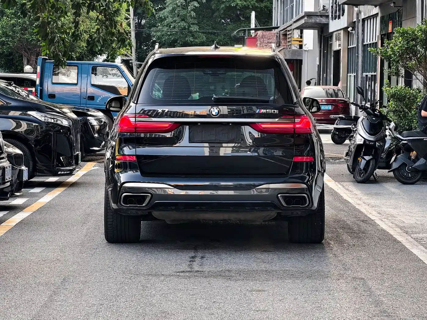 Фото 11 - BMW X7