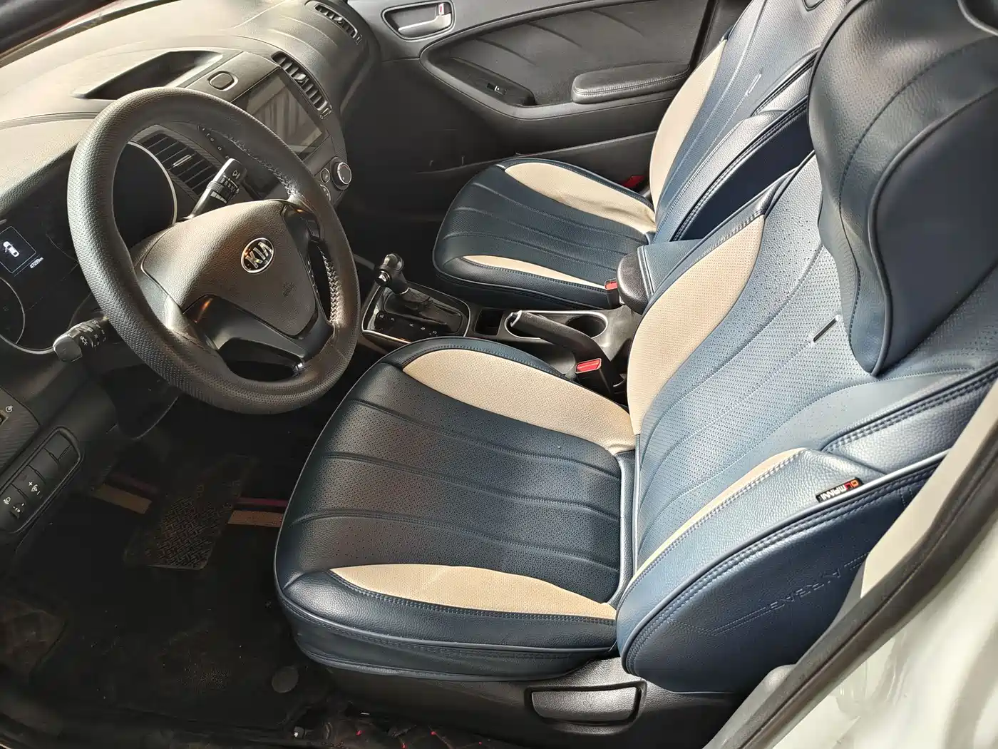 Kia K3 2016 1.6L Automatic GLS фото 6