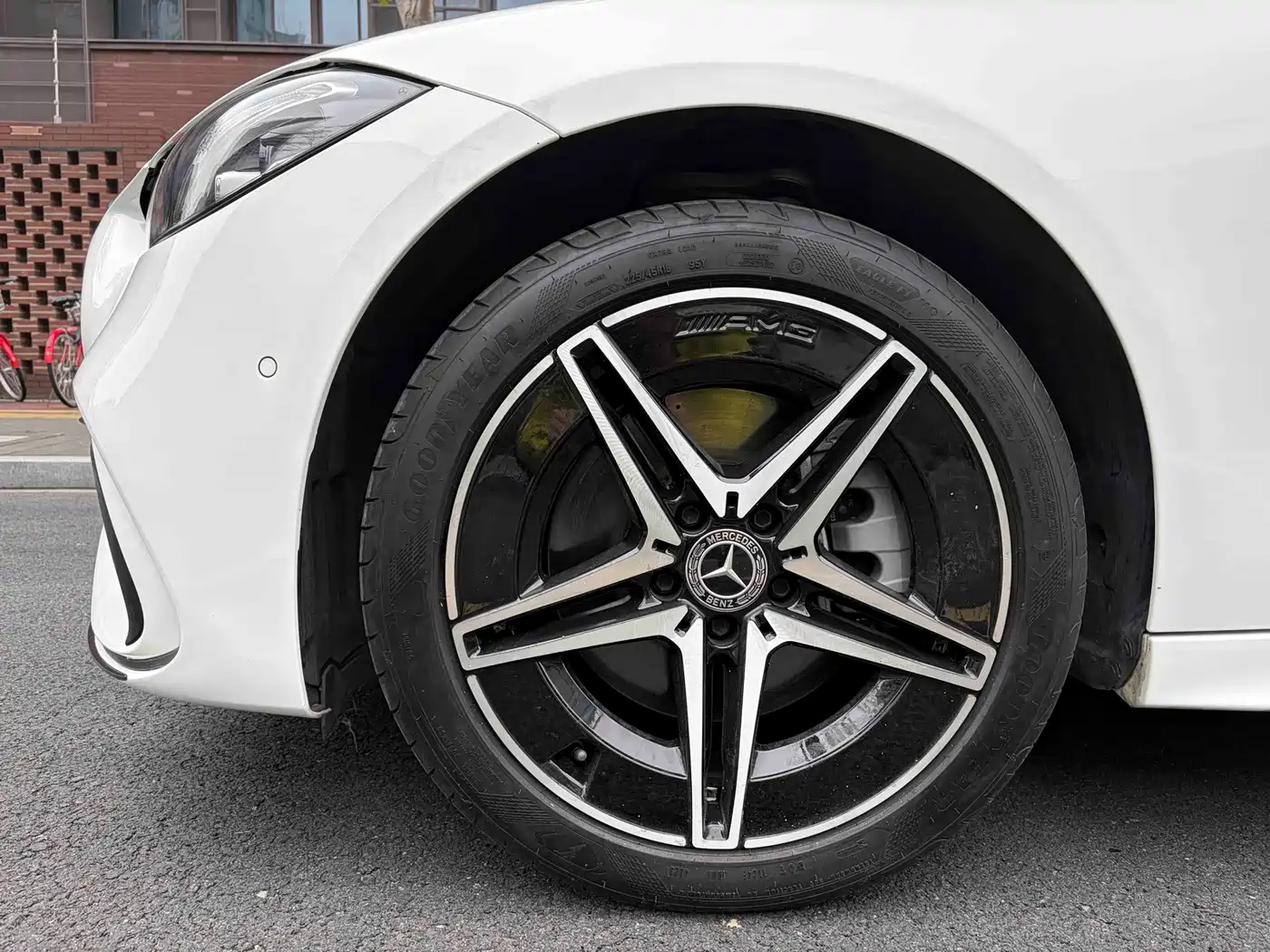 Mercedes-Benz C-Class 2024 C 260 L Night Edition Sport фото 4