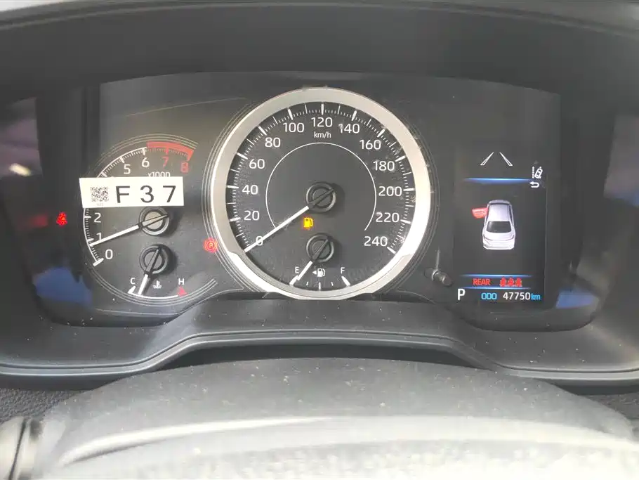Toyota Corolla 2021 1.2T S-CVT Luxury Edition фото 14