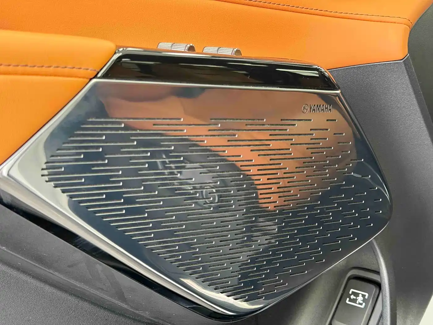 GEELY GALAXY WING TRUE L380