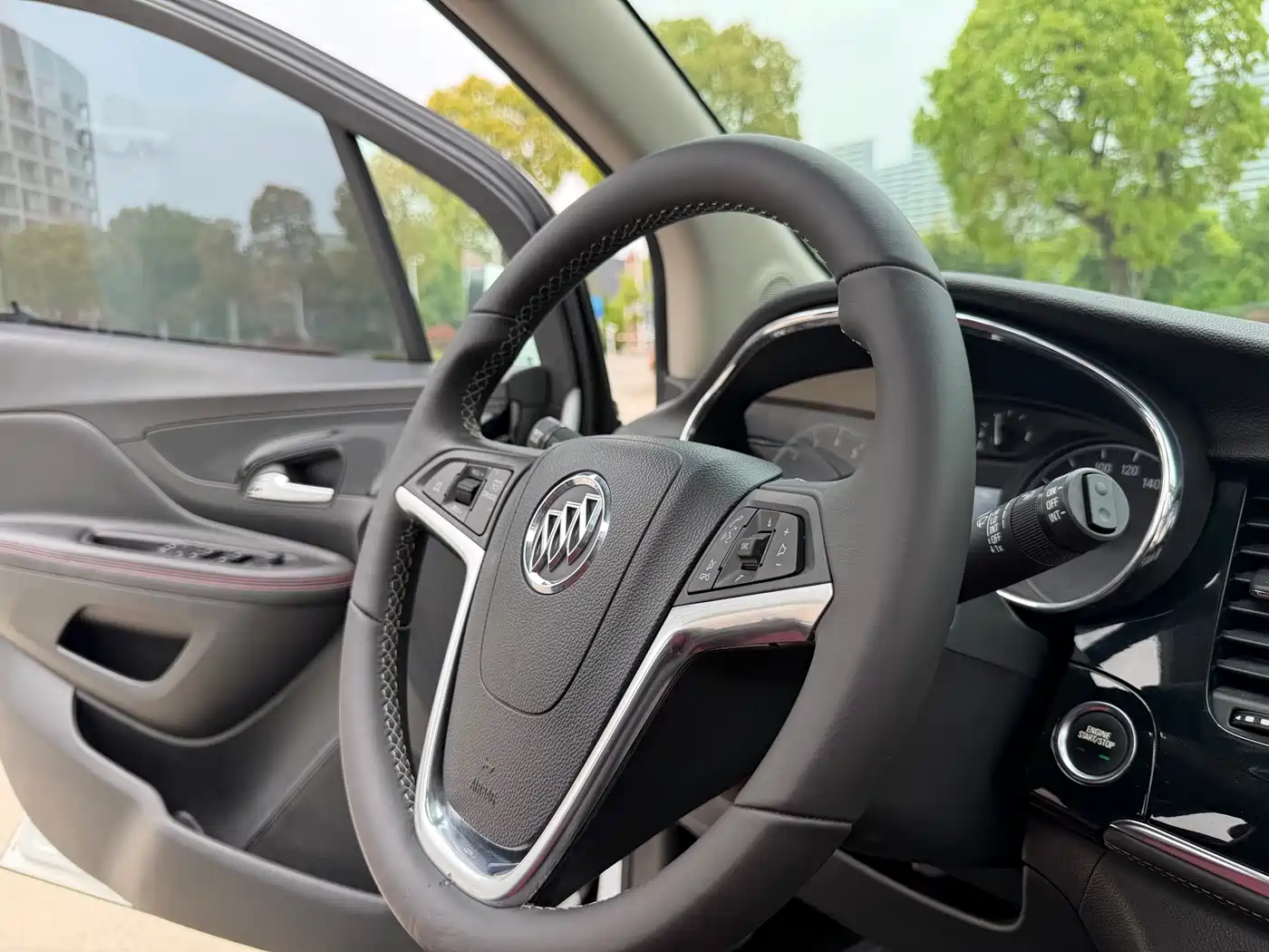 Buick Encore 2017 18T Automatic 2WD Urban Elite фото 15