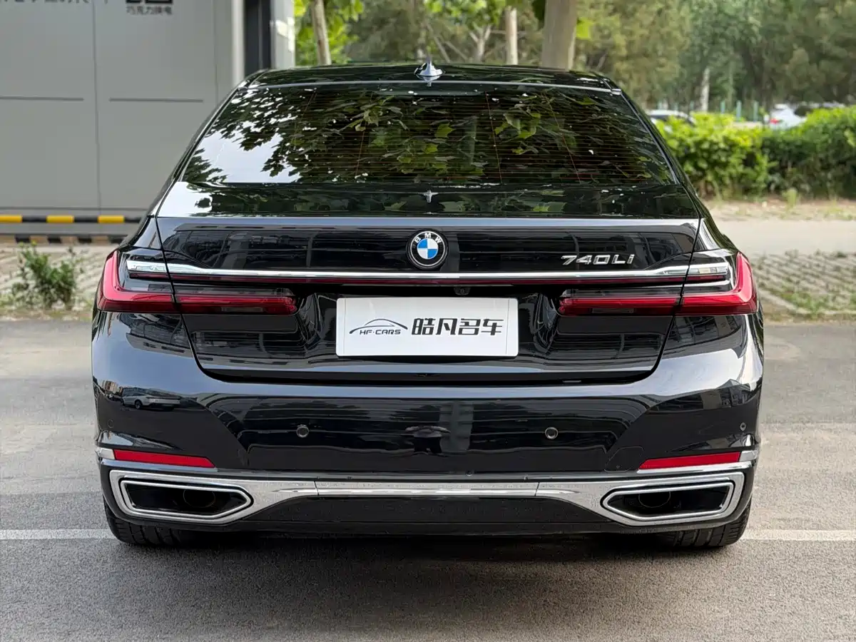 BMW 7 Series 2021 Model 740Li Leading Luxury Package фото 5