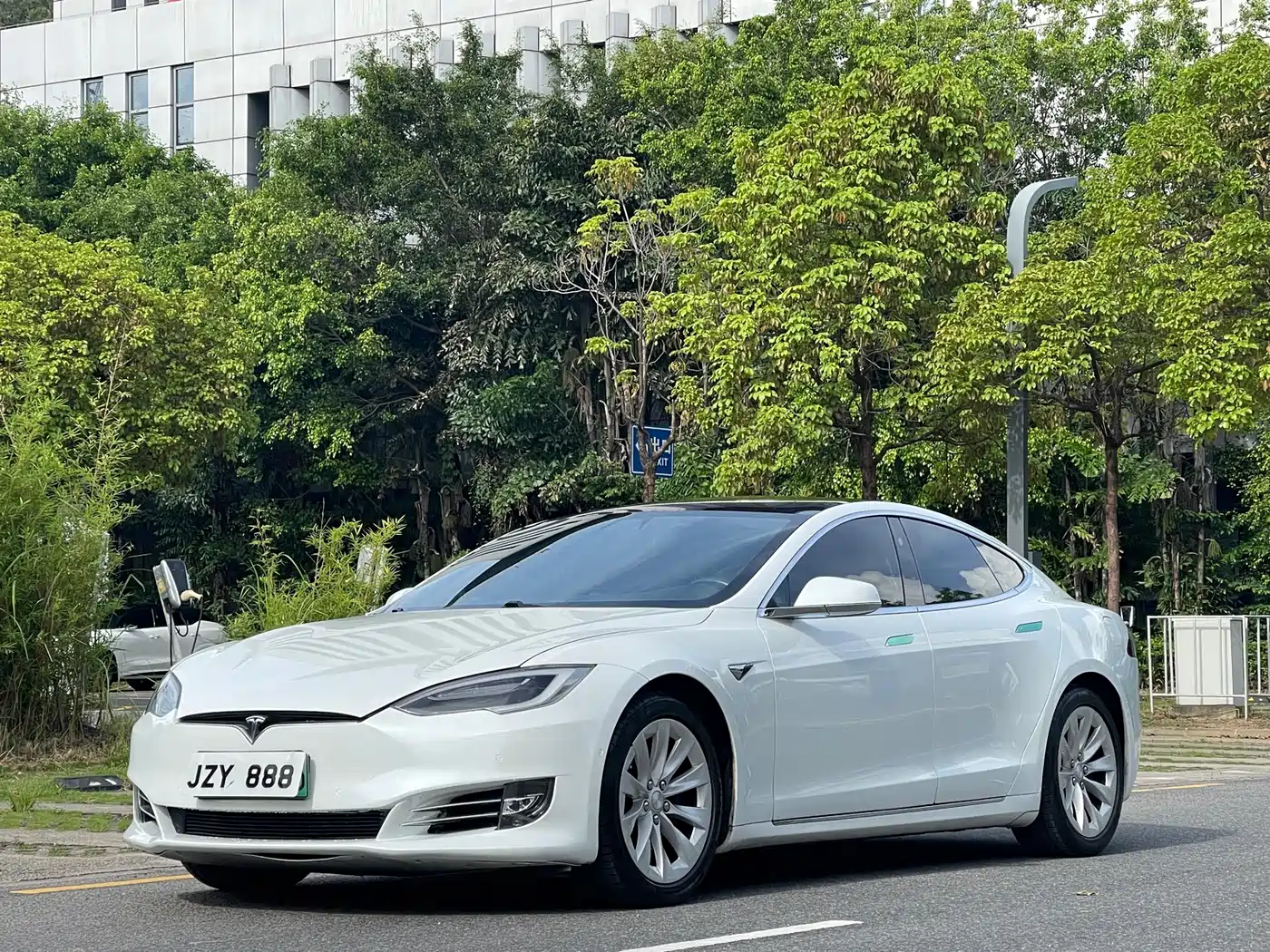 2019 Tesla Model S