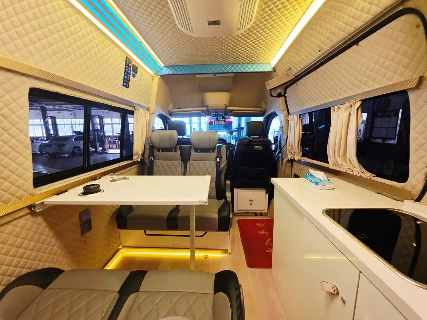 SAIC Maxus Xintu V80 2015 2016 2.5T AMT Aoyun Tong China IV Long Wheelbase High Roof 7-seater