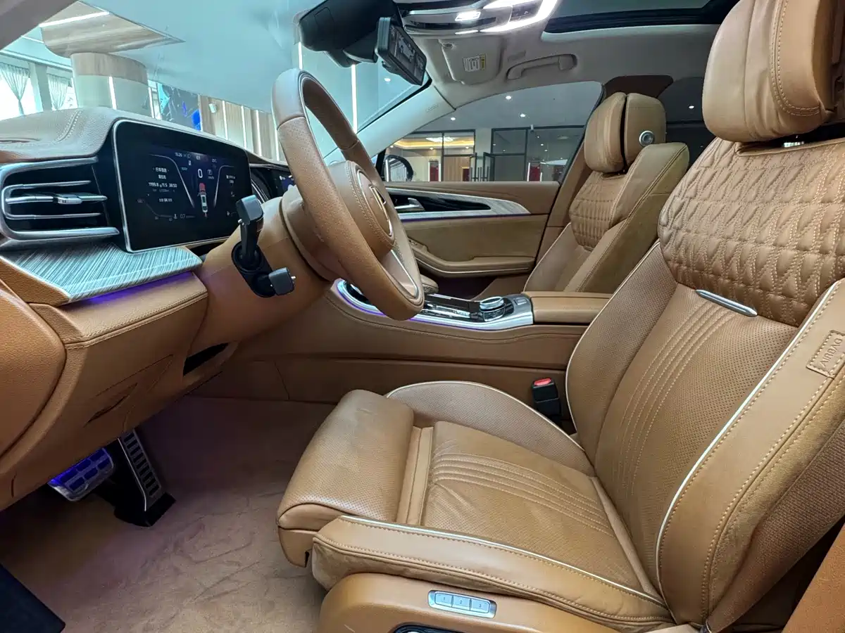 Hongqi H9 2020 2.0T Smart Connection Qi Chang Edition фото 14