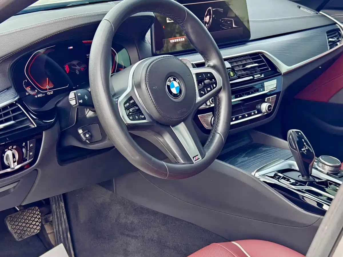 BMW 5-SERIES