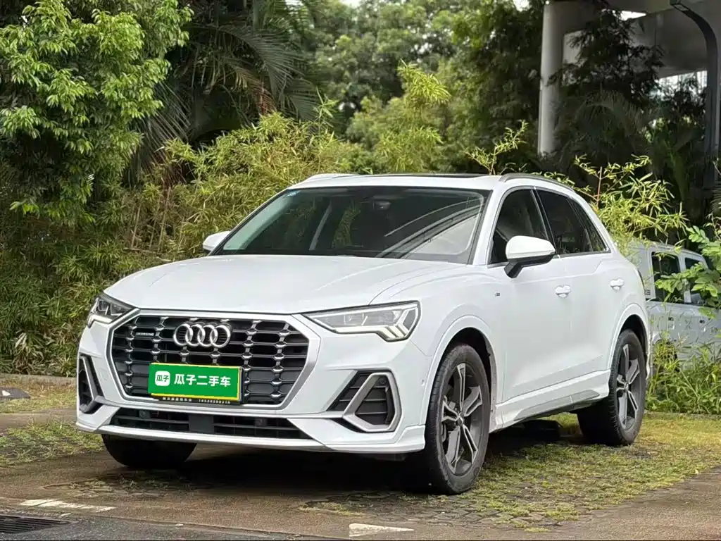 Фото 1 - Audi Q3