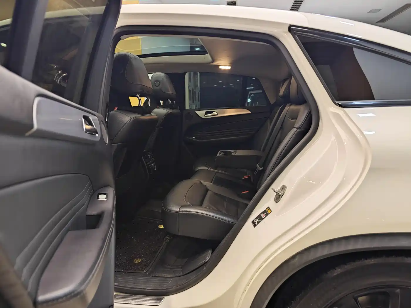 Mercedes-Benz GLE Coupe 2018 GLE 400 4MATIC Coupe SUV фото 22