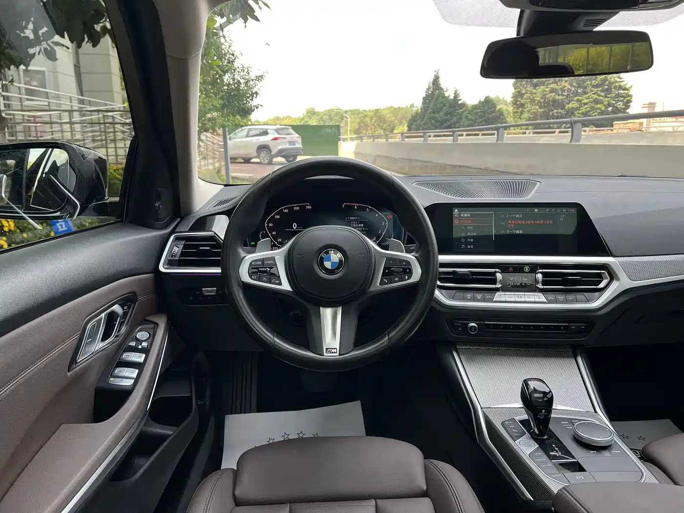 BMW 3 Series 2021 325i M Sport Night Edition фото 35