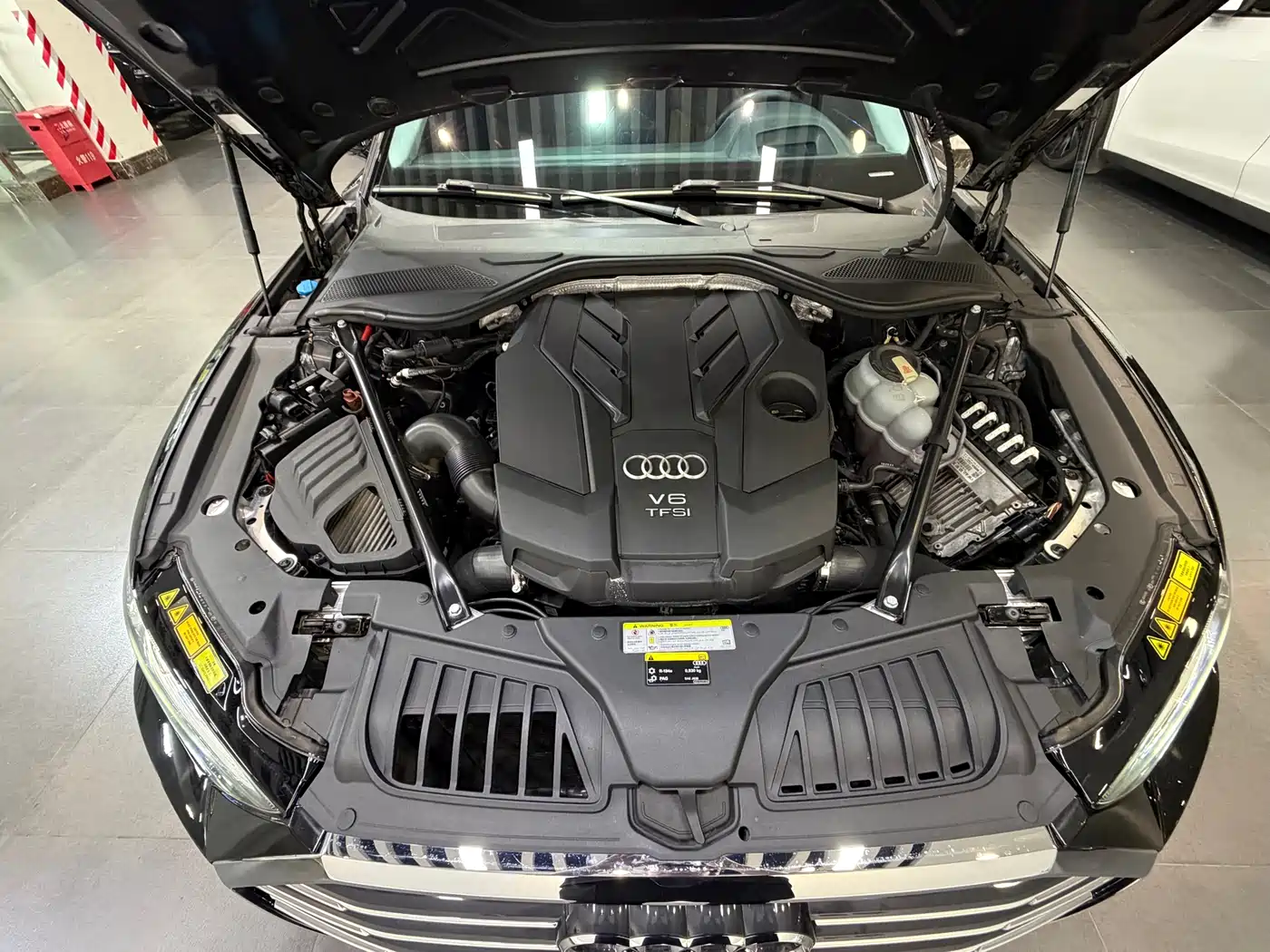 Audi A8 2019 Plus A8L 55 TFSI quattro Luxury фото 17