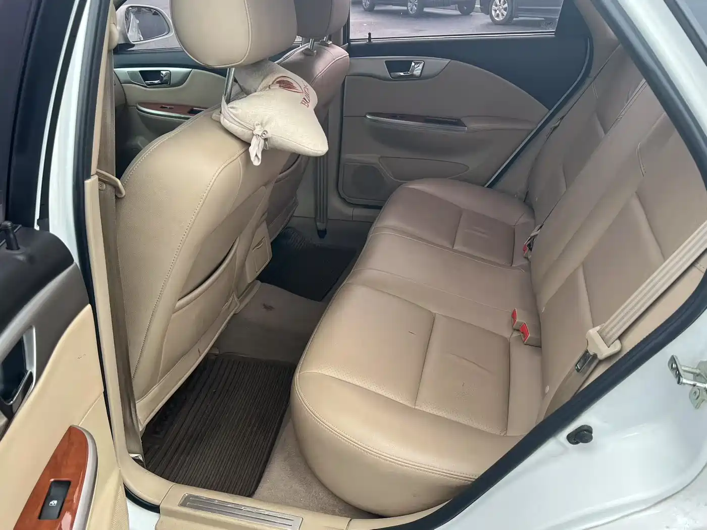 Buick Excelle 2013 1.5L Automatic Exclusive фото 7