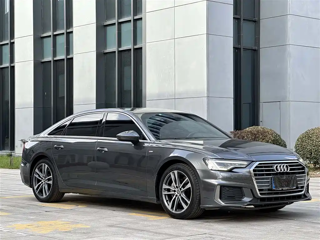 Audi A6L 2019 40 TFSI Luxury Dynamic фото 3