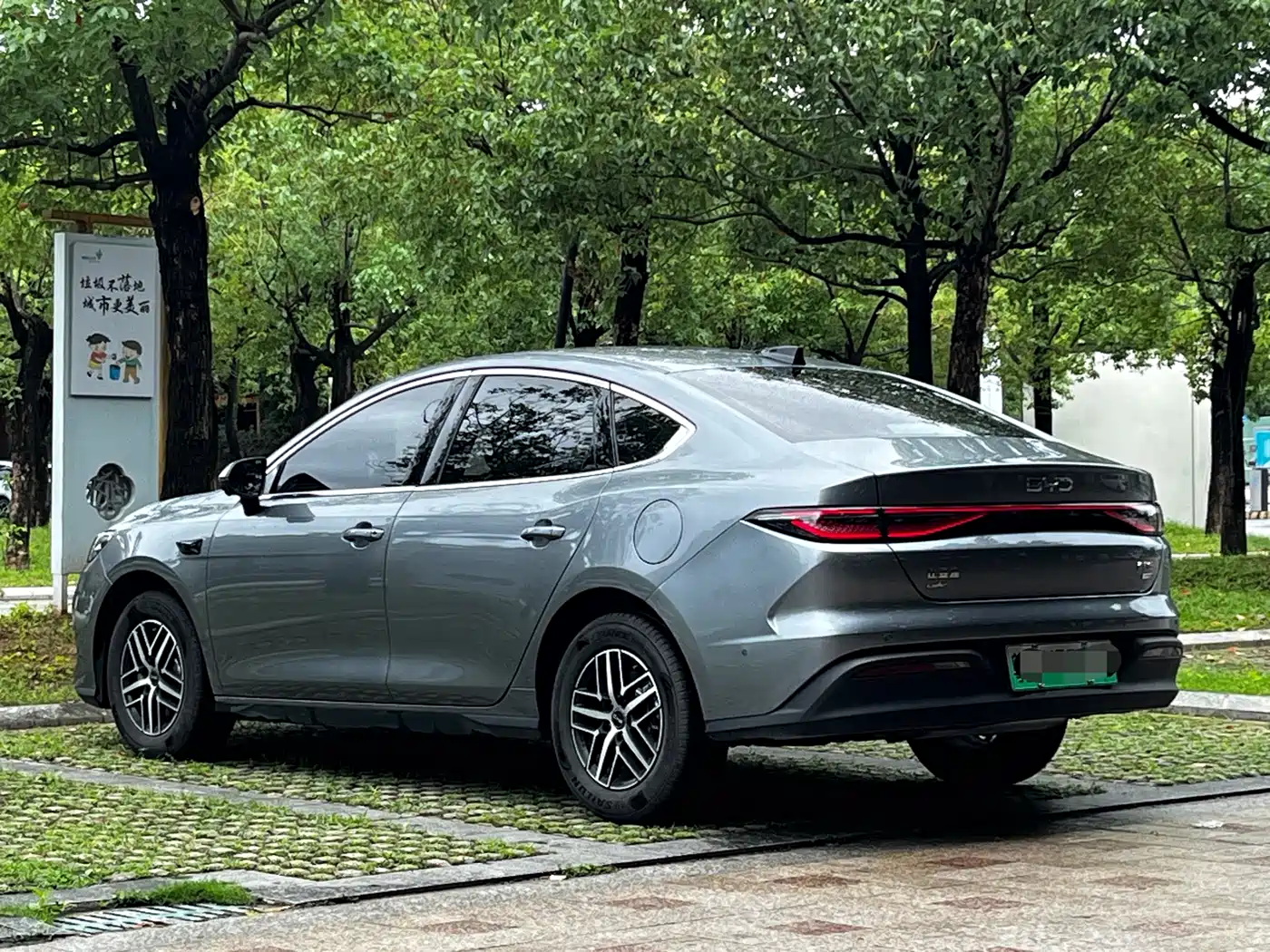 BYD Hai Bao 05 DM-i 2025 DM-i Smart Driving Edition 120KM Flagship фото 4