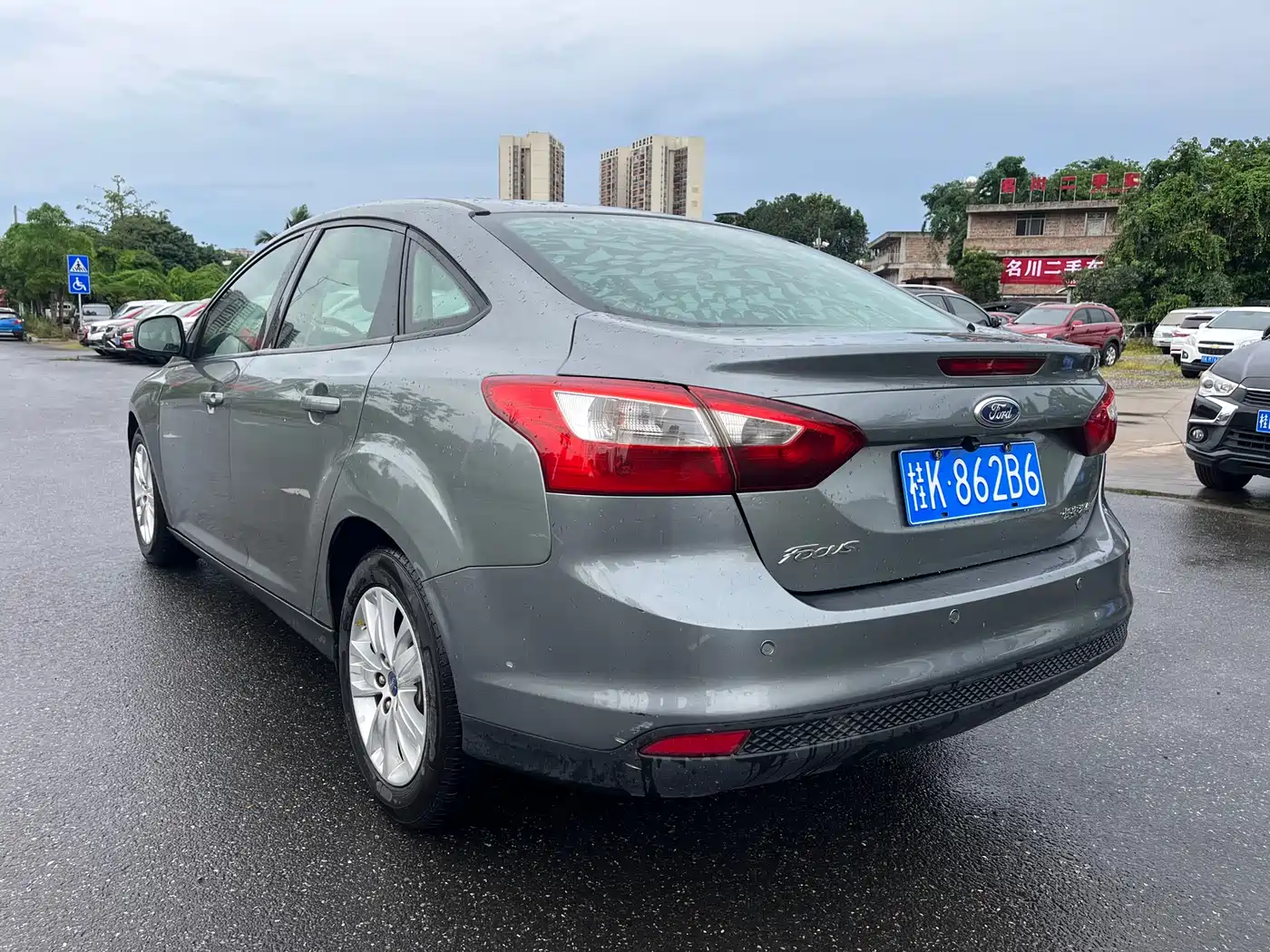 Фото 5 - Ford Focus