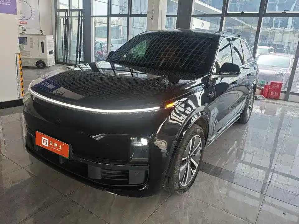Li Auto L8 2024