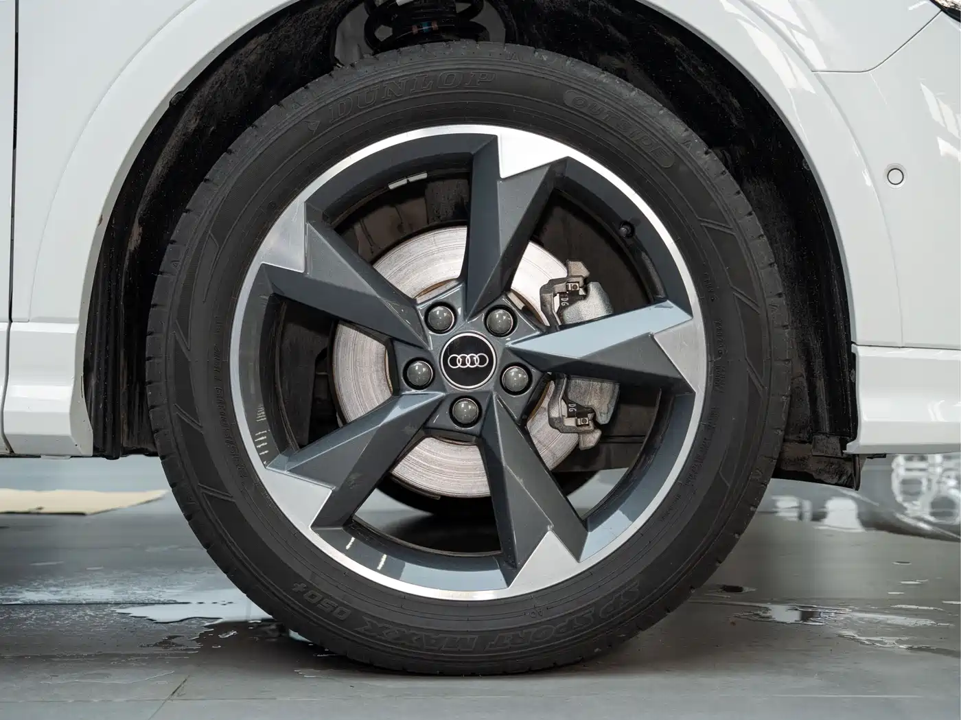 Audi Q3 2023 35 TFSI Fashion Dynamic (1.4T) фото 22