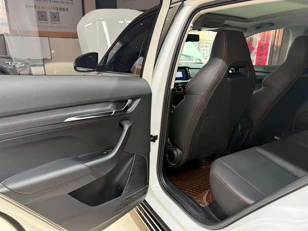 Škoda Kamiq 2023 Facelift GT 1.5L Auto Premium Edition фото 17