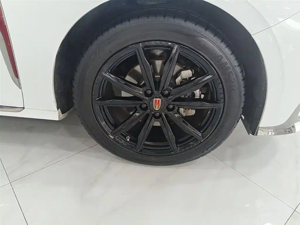 Hongqi H6 2023 2.0T Premium Edition фото 14