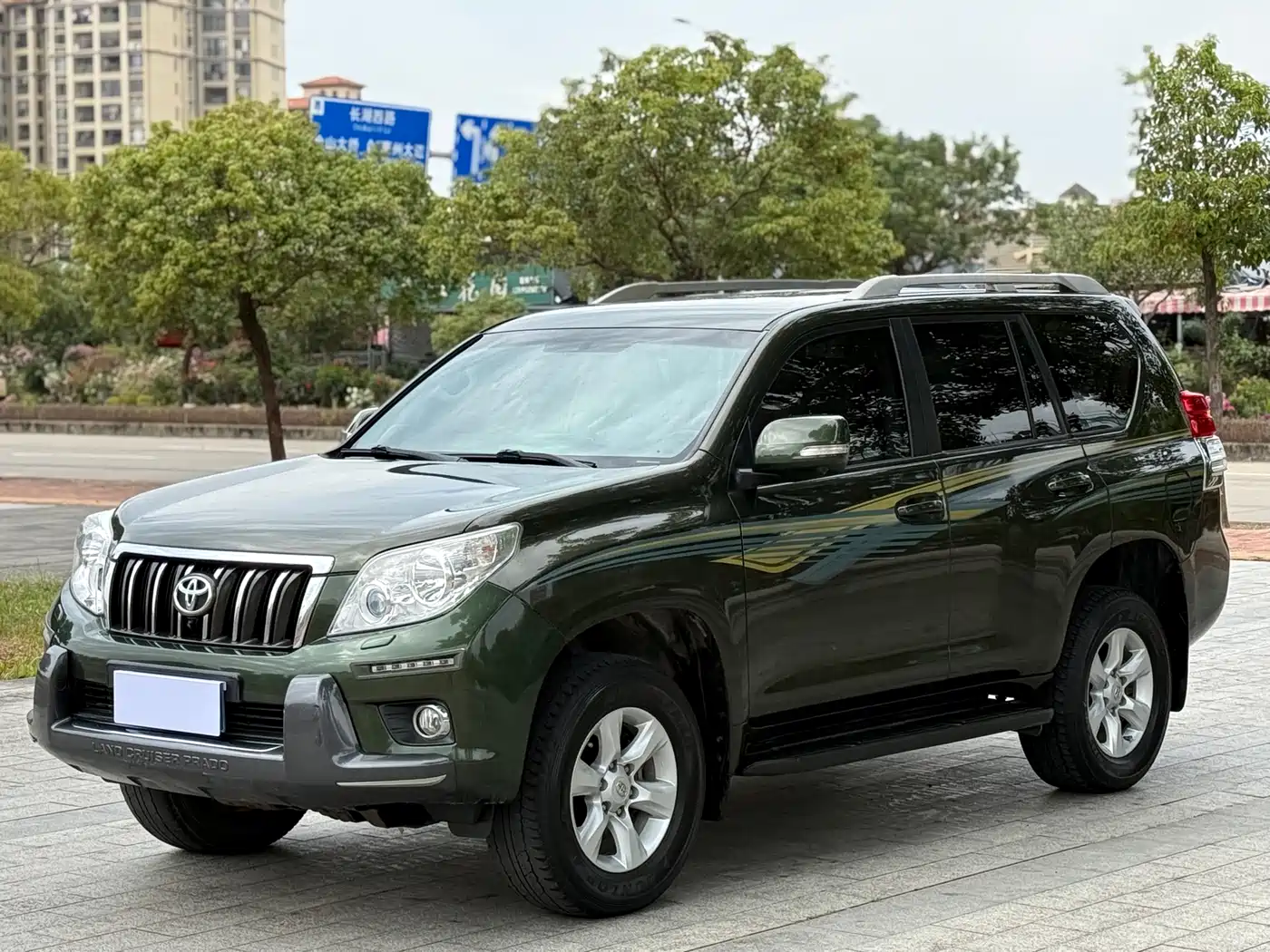 Toyota Prado (Import) 2010 2.7L Auto Luxury