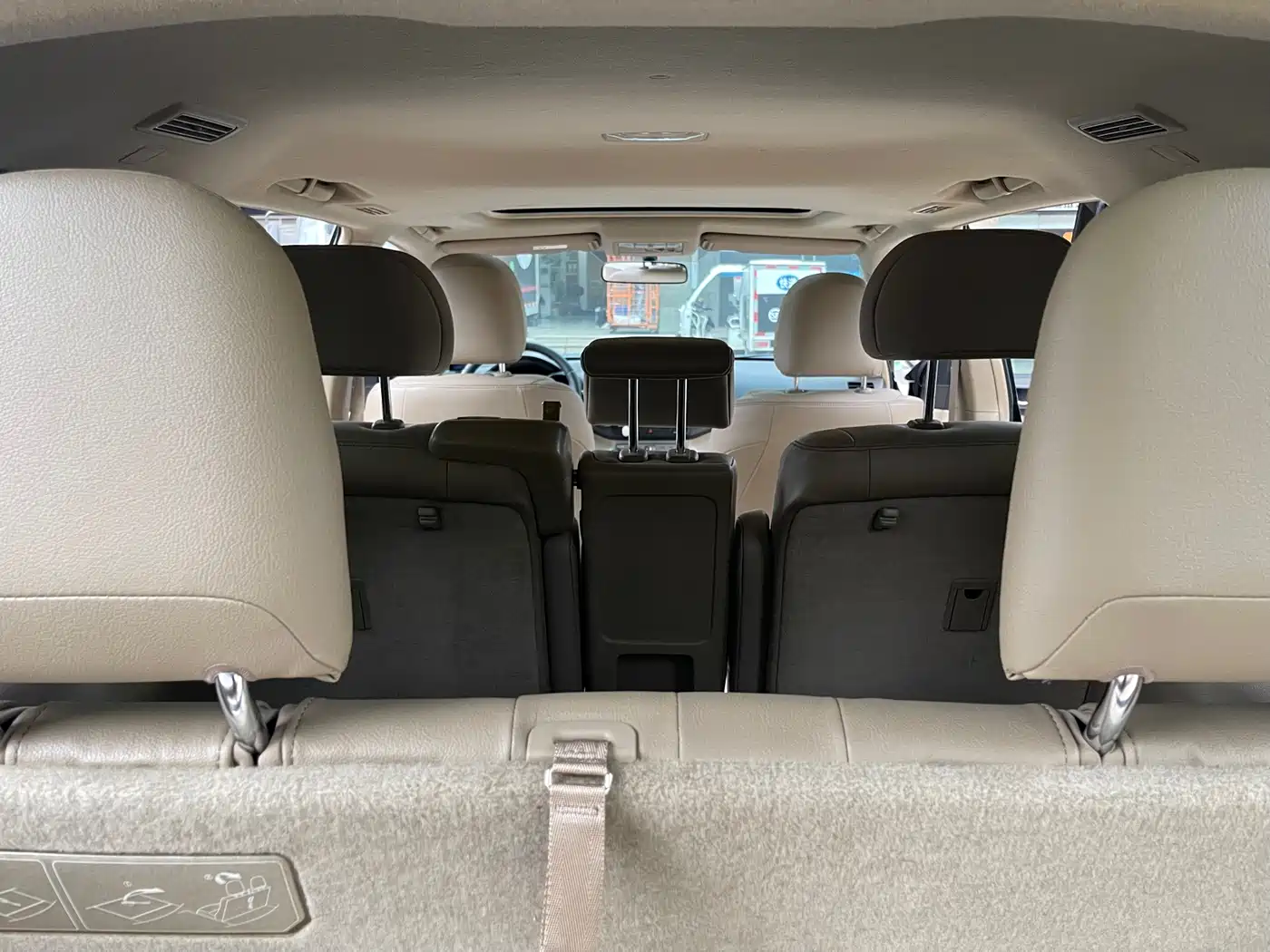 Toyota Highlander 2009 2.7L 2WD 7-seater Luxury Edition фото 14