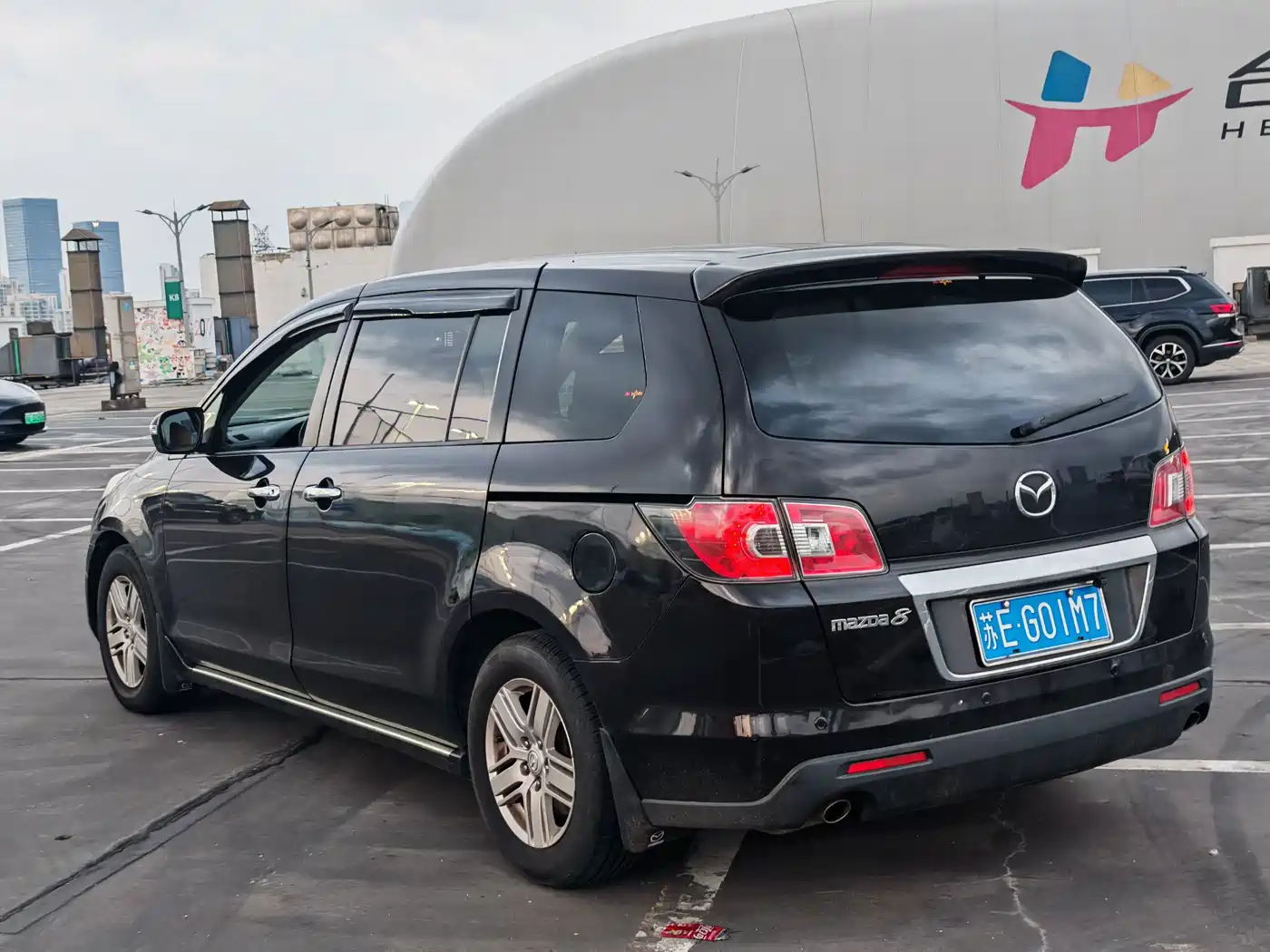 Mazda 8 2014 2013 2.5L Supreme Edition