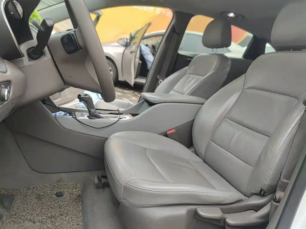 Chevrolet Malibu XL 2018 530T Auto RuiXiang Edition фото 8
