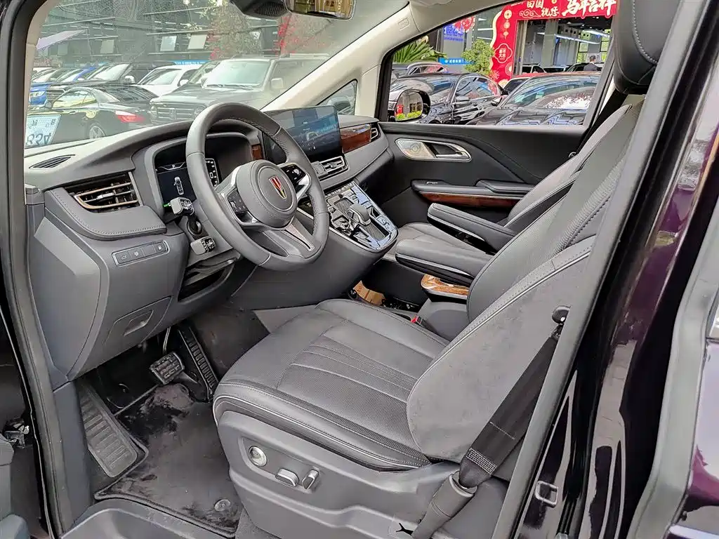 Hongqi HQ9 PHEV 2024 Model 2.0T AWD Luxury Edition фото 7