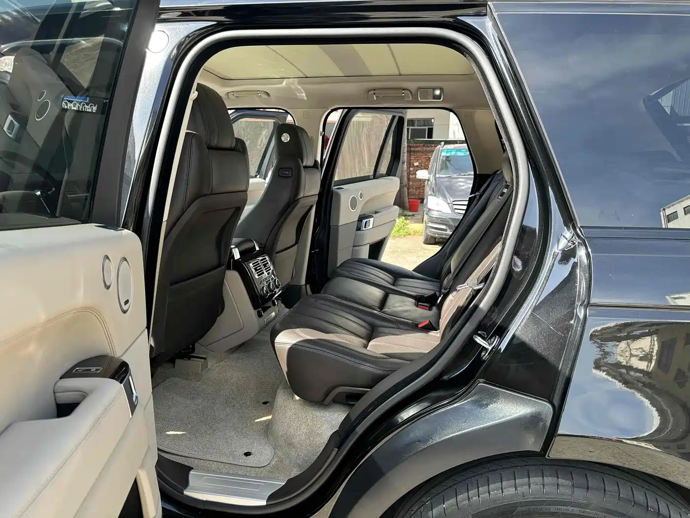 Land Rover Range Rover 2014 3.0 SC V6 Vogue фото 10