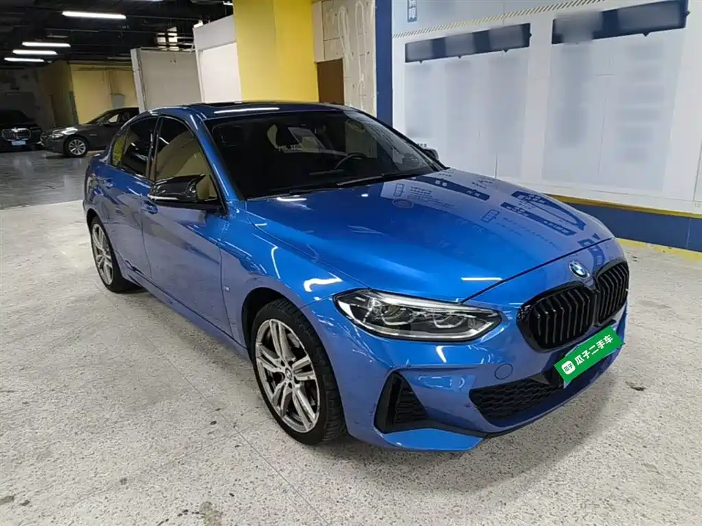 BMW 1 Series 2020 Model 125i Leading M Sport Package фото 4