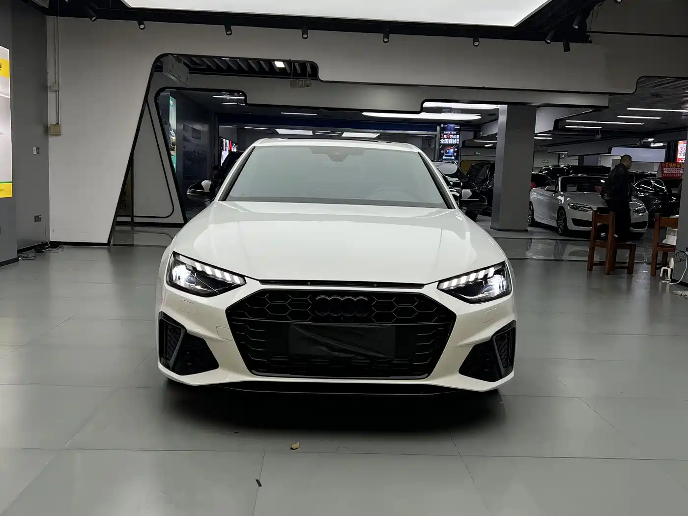 Audi A4L 2024 45 TFSI quattro Premium Dynamic фото 2