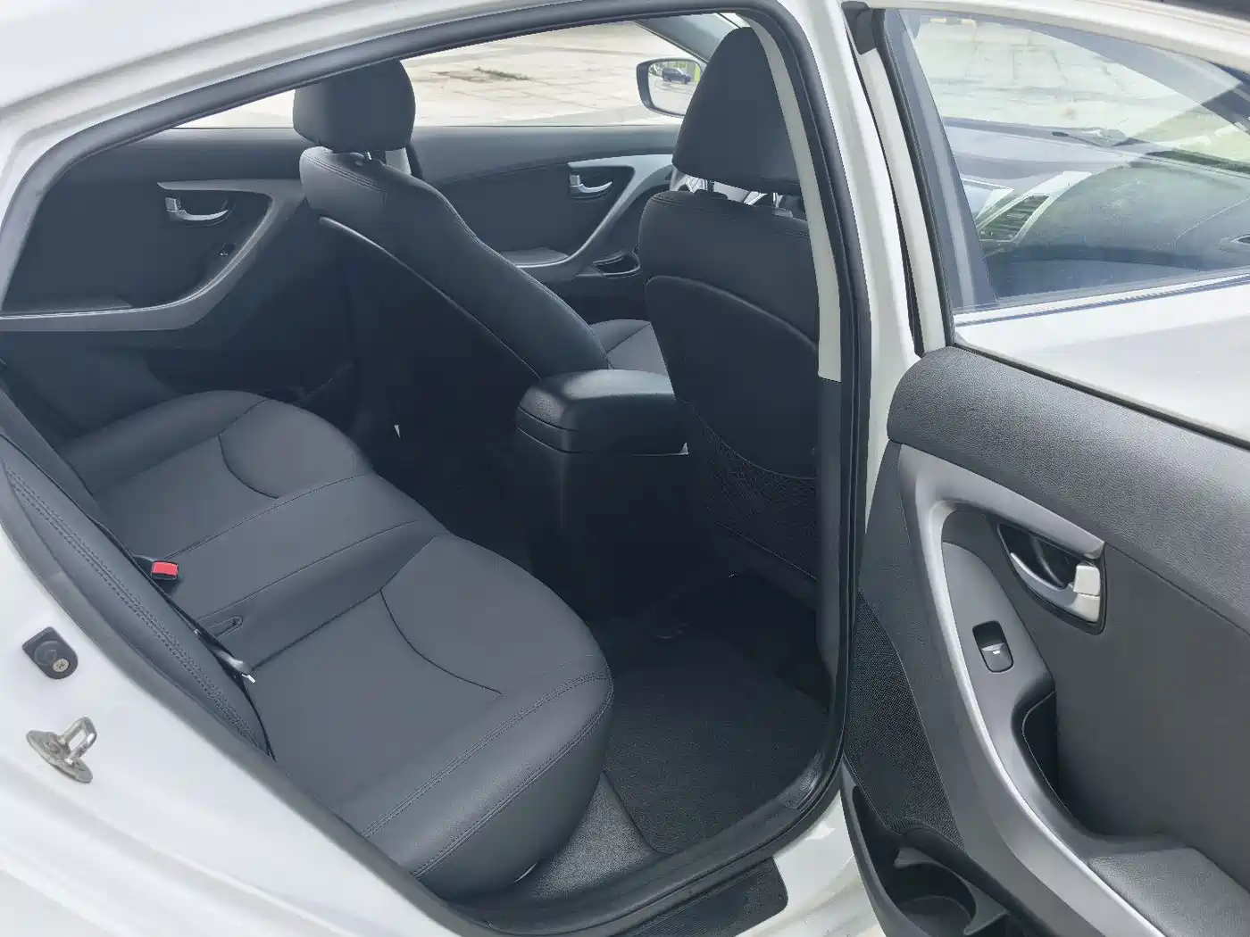 Hyundai Langdong 2016 1.6L Automatic Smart Edition фото 12
