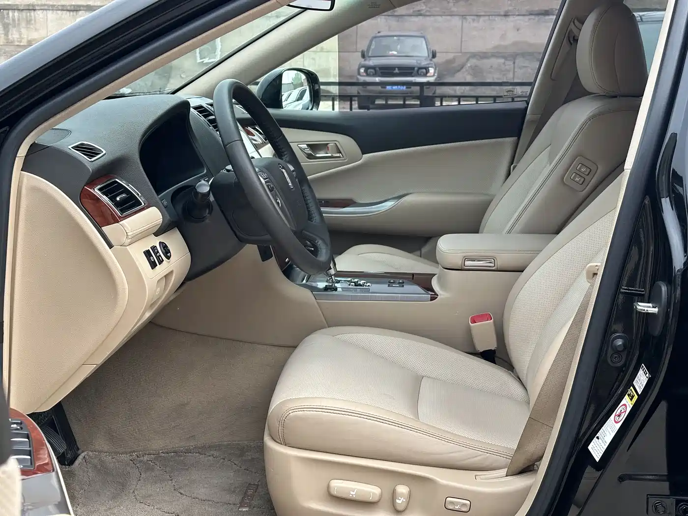 Toyota Crown 2010 2.5L Royal фото 7