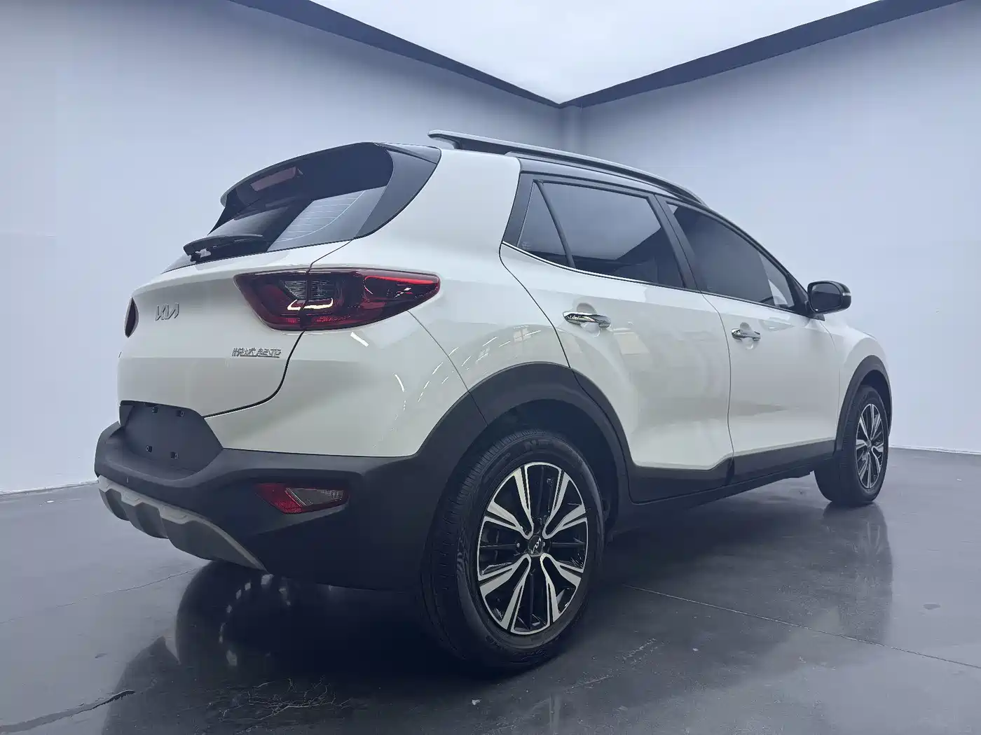 Kia KX1 2021 1.4L CVT Sunroof Version фото 8