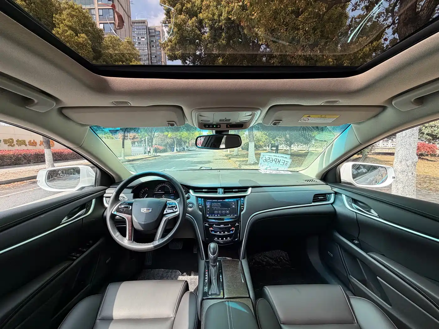 Cadillac XTS 2018 28T Technology фото 14