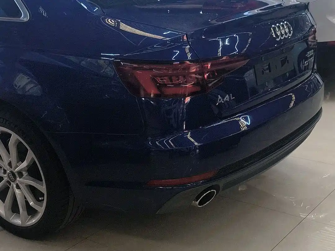 Audi A4L 2018 30th Anniversary 40 TFSI Fashion фото 8