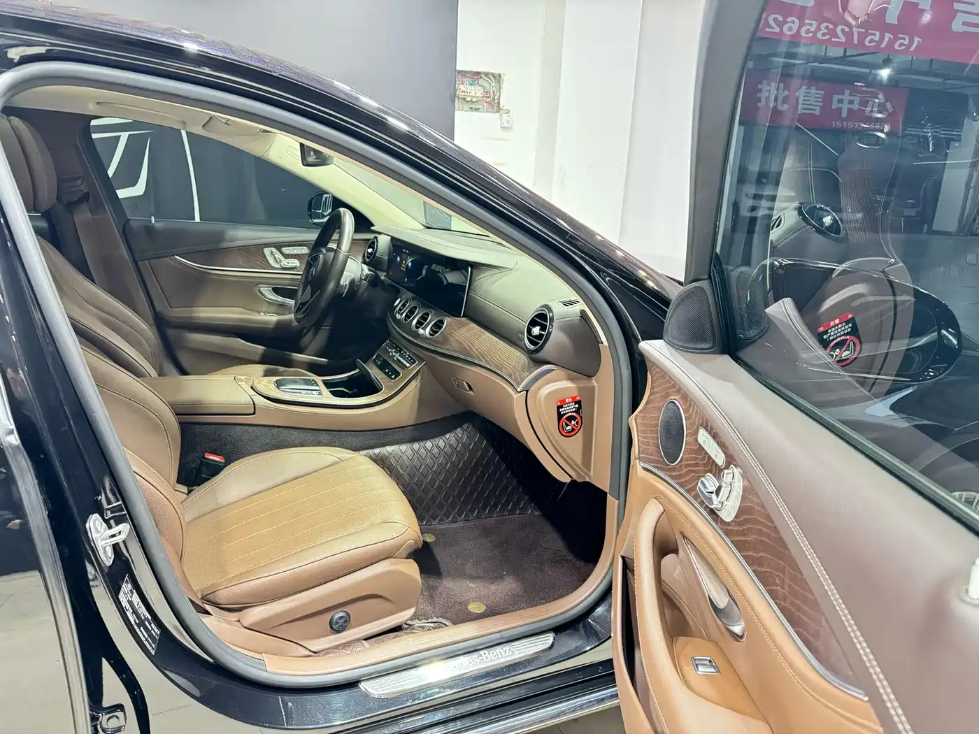 Mercedes-Benz E-Class 2023 E 300 L Fashion фото 7