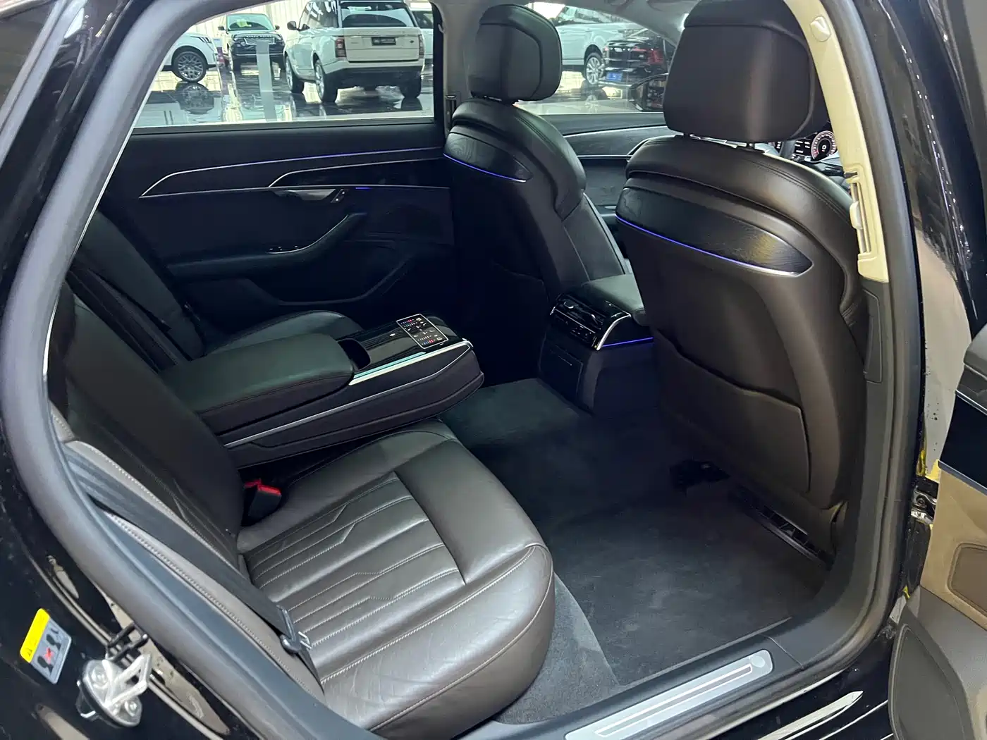 Audi A8 2019 Plus A8L 50 TFSI quattro Comfort фото 10
