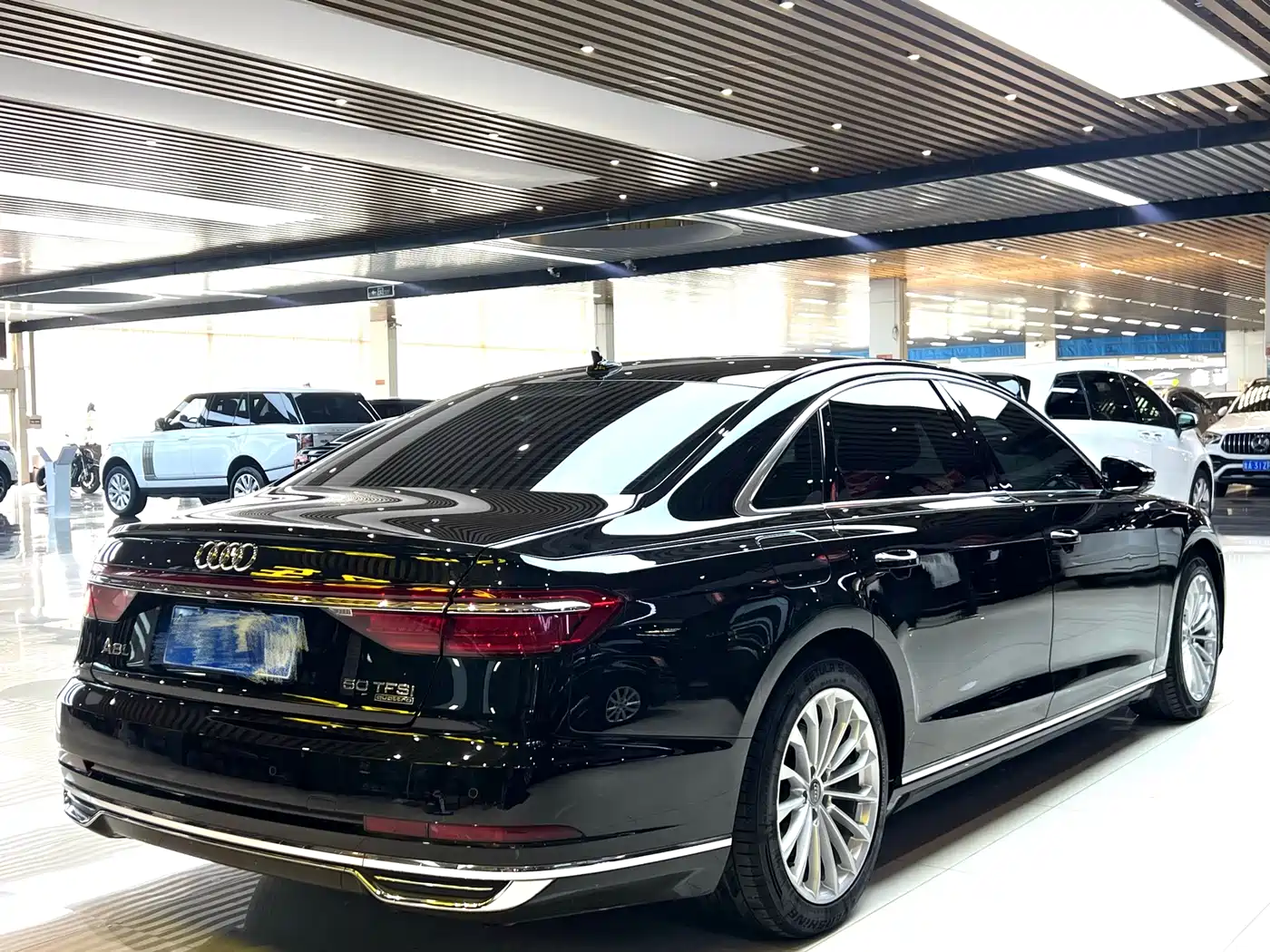 Audi A8 2019 Plus A8L 50 TFSI quattro Comfort фото 4