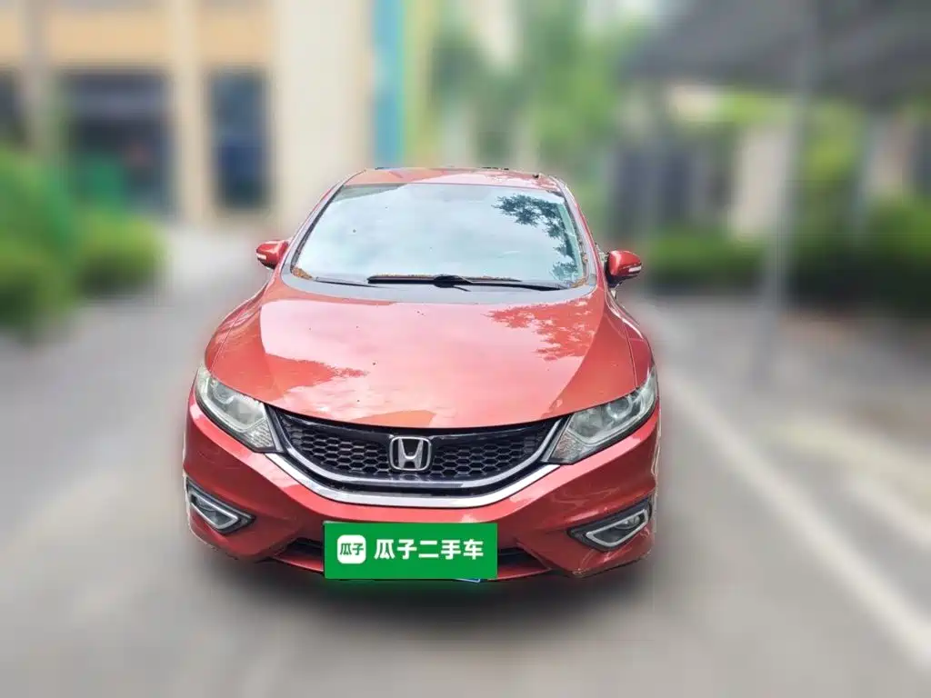 Honda Jade 2014 2013 1.8L Automatic Comfort Edition 6-seater
