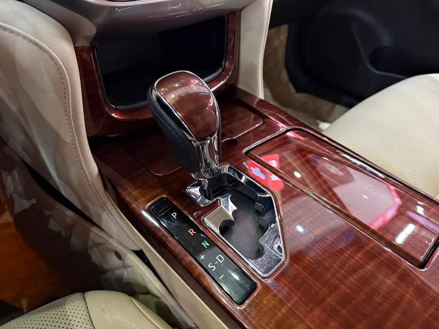 Toyota Crown 2015 2.0T Fashion фото 11