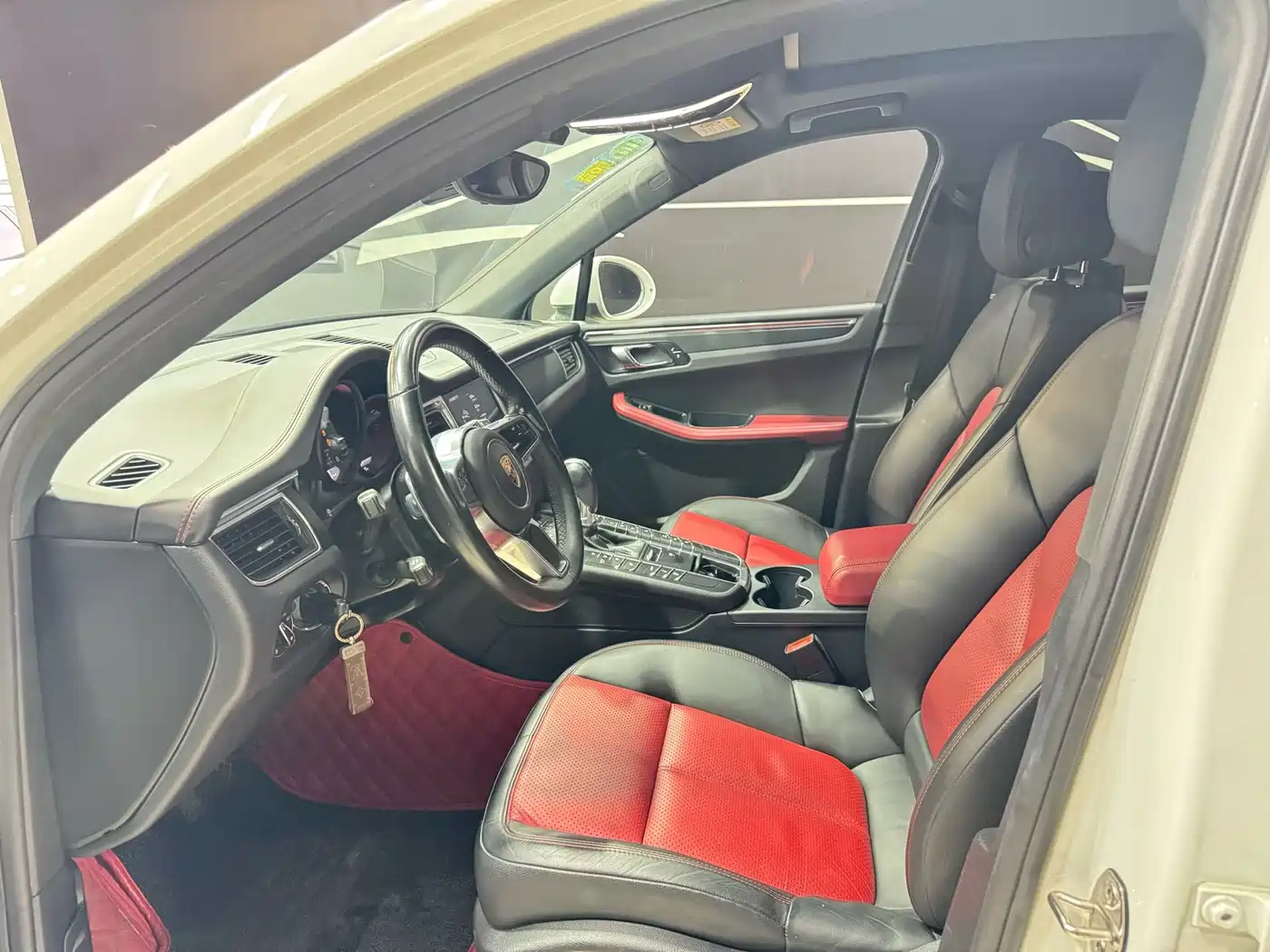 Porsche Macan 2017 Macan 2.0T фото 7