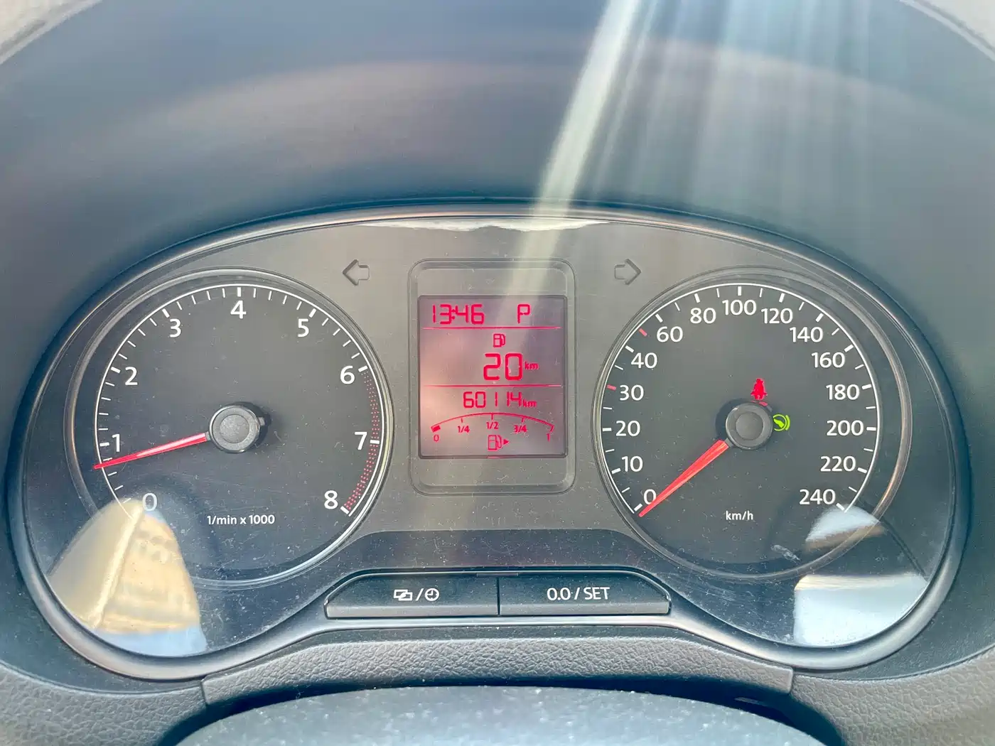Volkswagen Polo 2012 1.6L Cross Polo AT фото 18