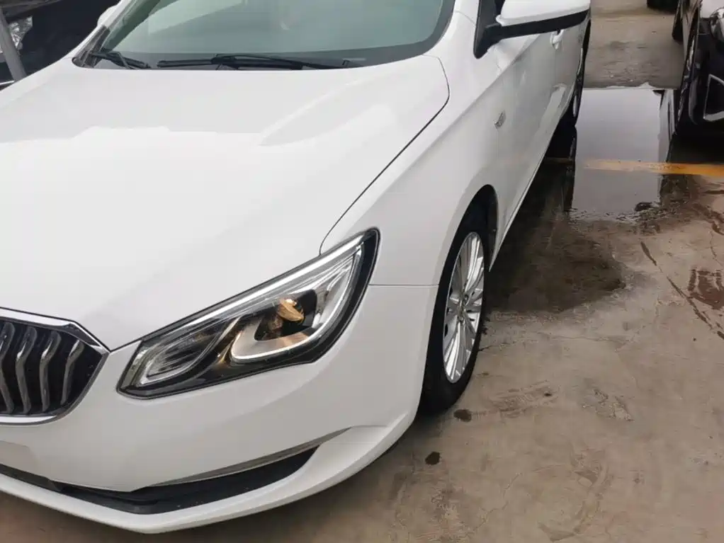 Фото 24 - Buick Excelle