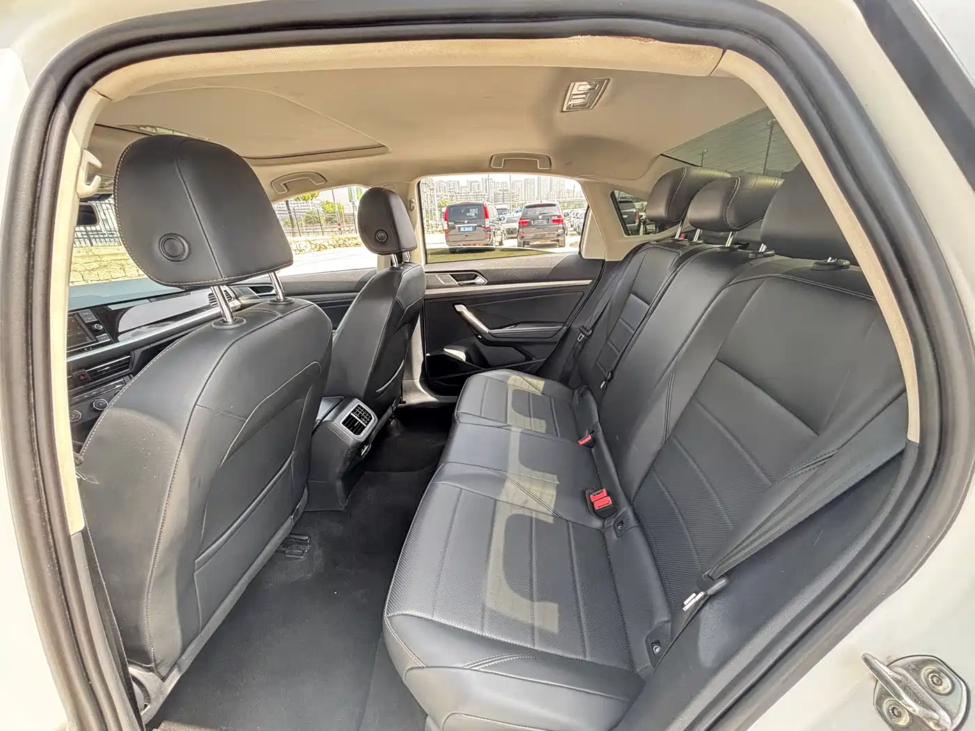 Volkswagen Lavida 2019 1.5L Auto Vision Edition China V фото 9
