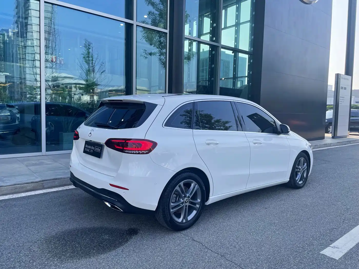MERCEDES-BENZ CLASS B